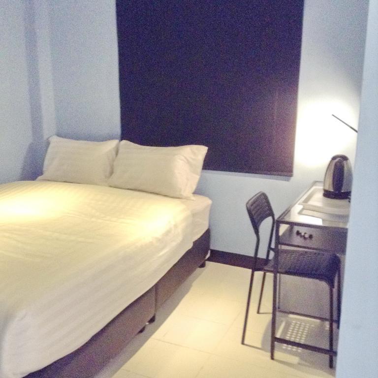 Hotel The Mix Bangkok - Phrom Phong Exterior foto